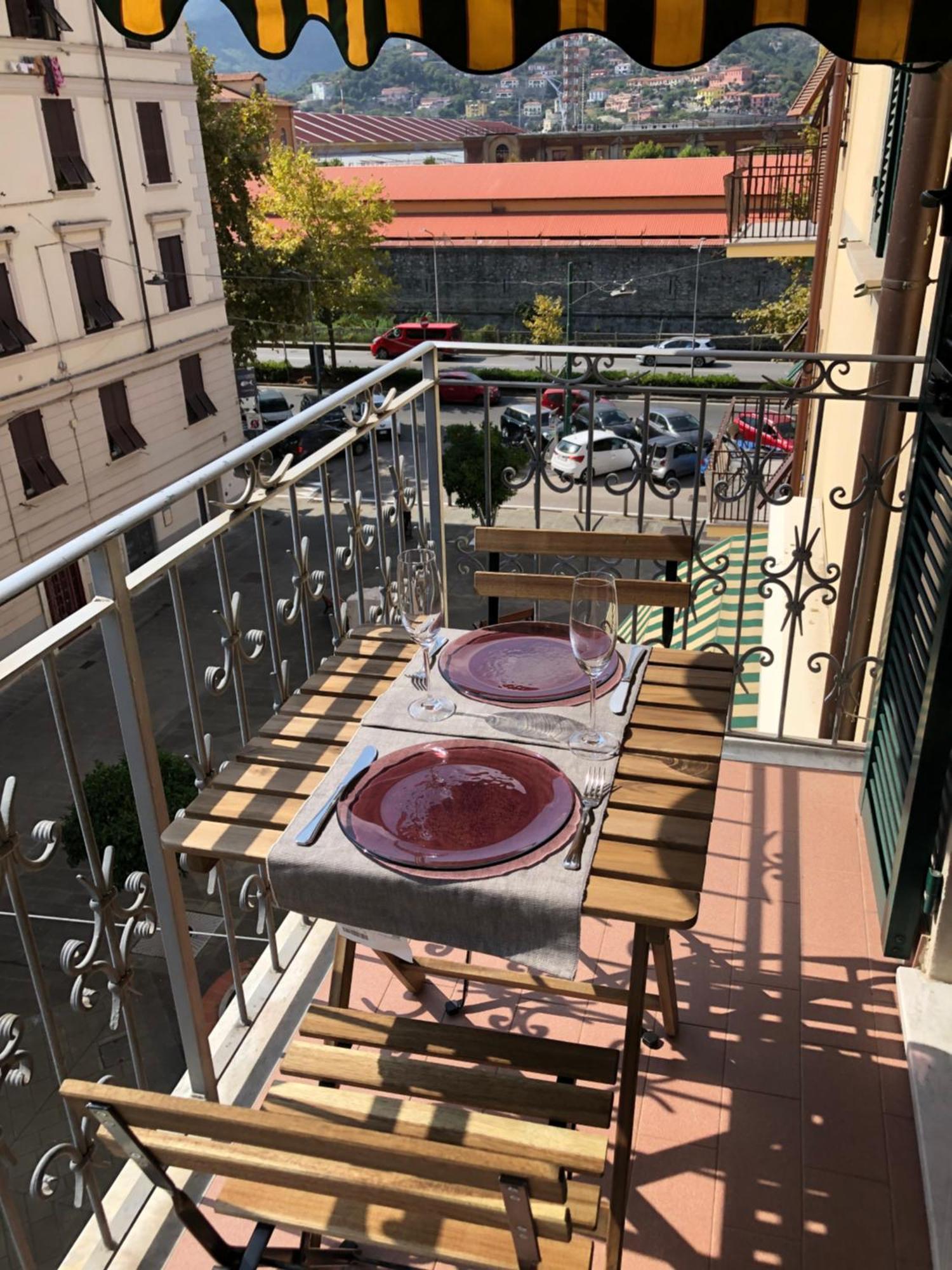 Appartamento Il Golfo Dei Poeti E 5 Terre A 2 Passi La Spezia Exterior photo